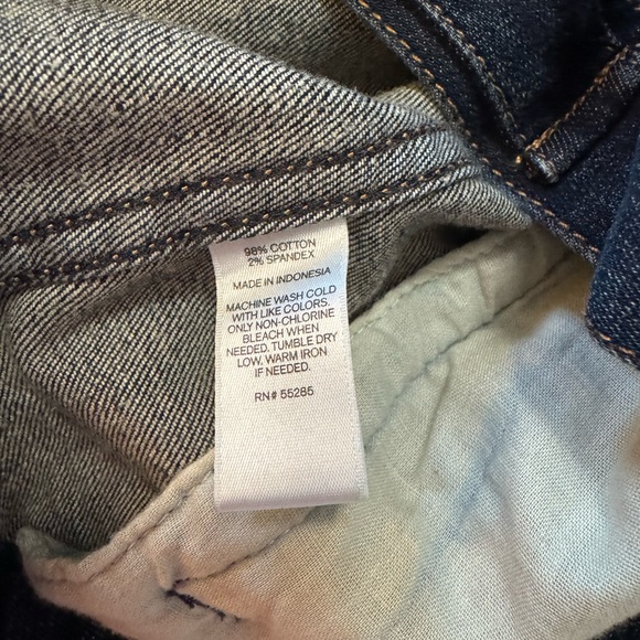 Express Vest - Picture 8 of 8